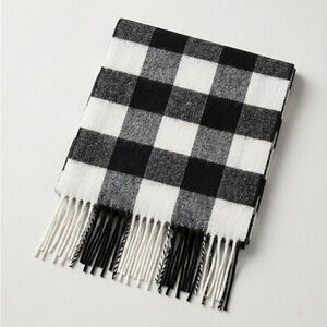 Madden NYC Gray and Black Plaid Scarf